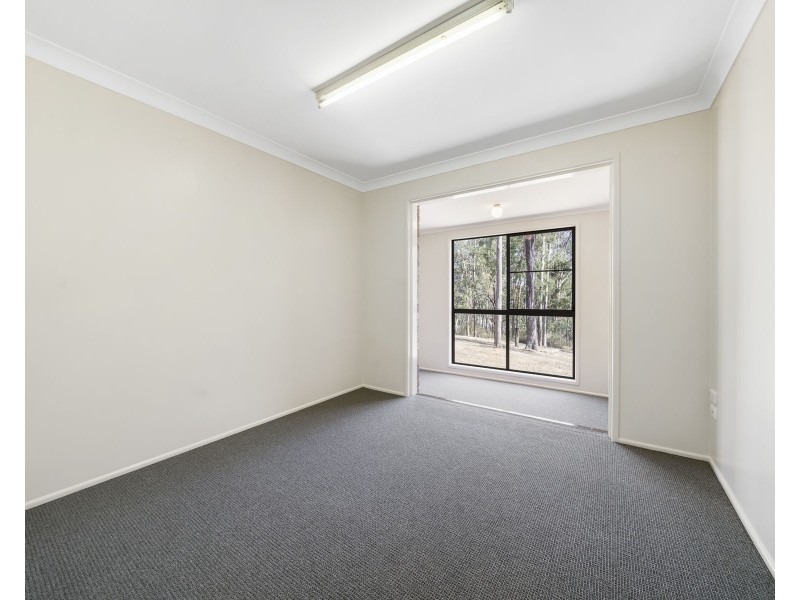 196 Koreelah Street, Upper Lockyer QLD 4352