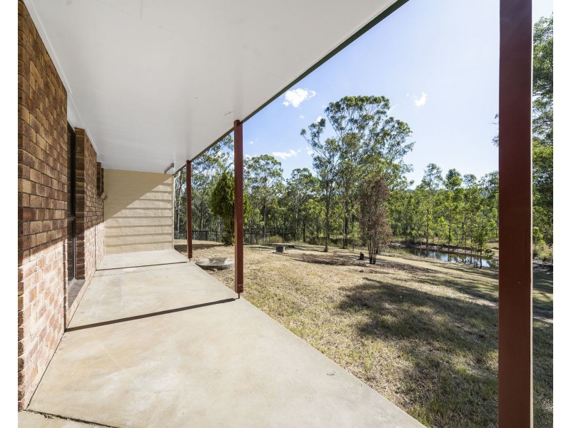 196 Koreelah Street, Upper Lockyer QLD 4352