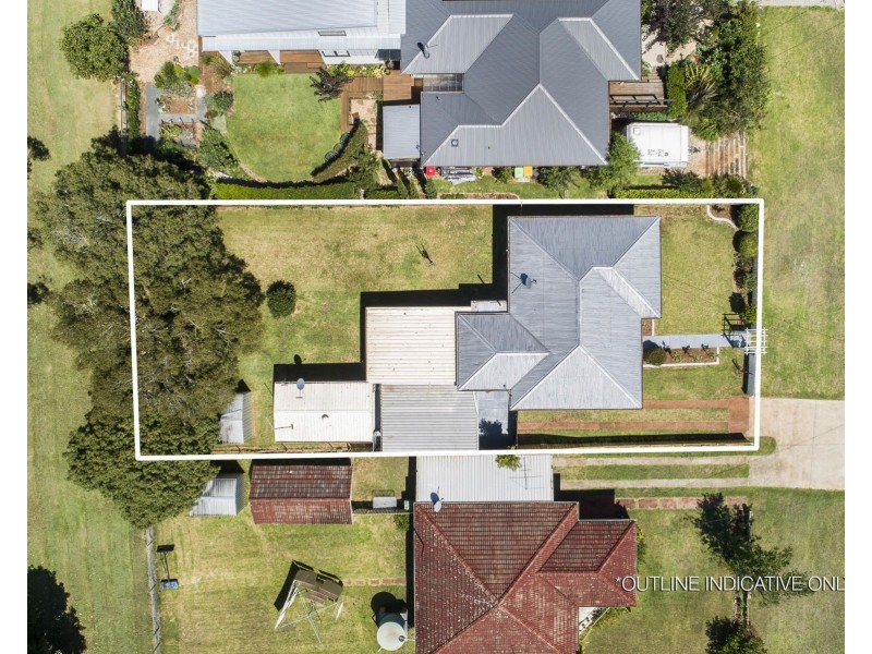 16 Norah Street, Centenary Heights QLD 4350