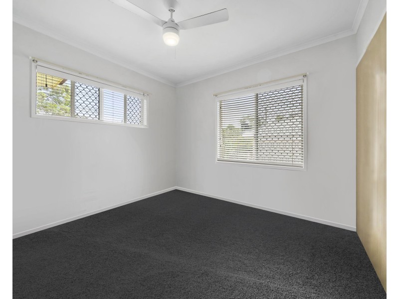 39 Martini Street, Mount Lofty QLD 4350