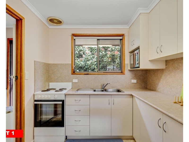 1 & 2/38 Crotty Street, Centenary Heights QLD 4350