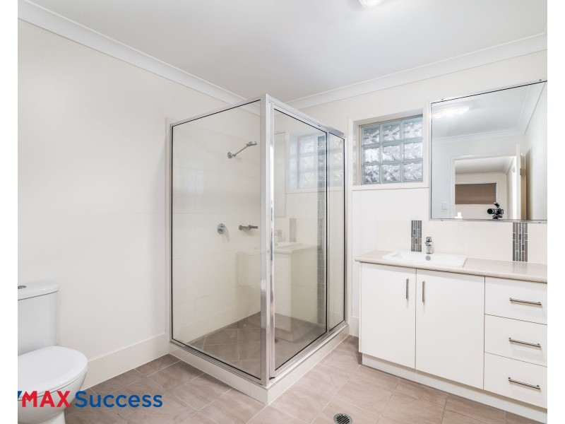 2/74 Ipswich Street, East Toowoomba QLD 4350