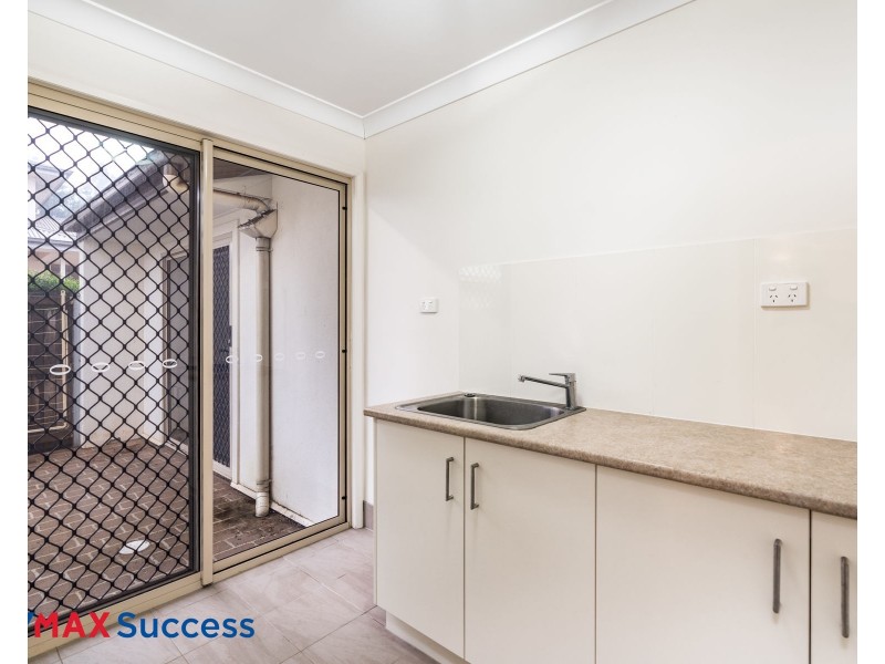 2/74 Ipswich Street, East Toowoomba QLD 4350