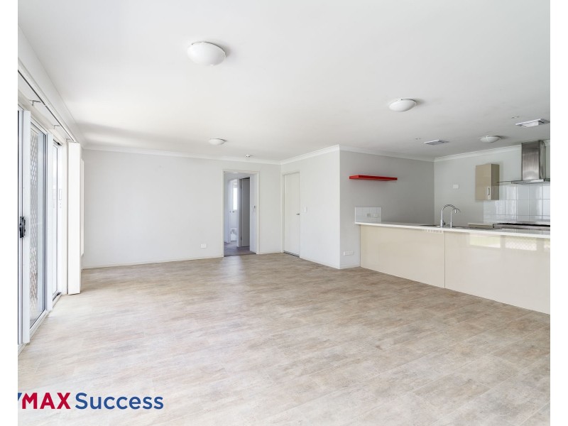 7 Alpine Court, Cranley QLD 4350