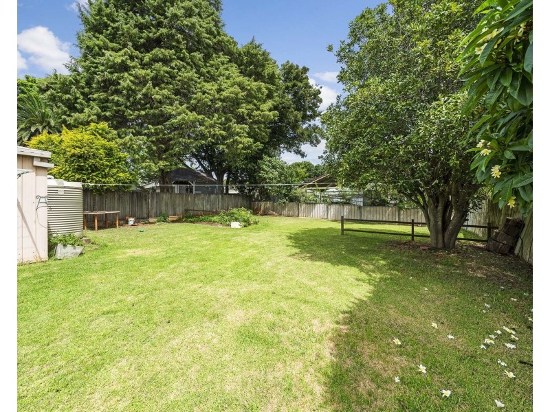 232 South Street, South Toowoomba QLD 4350