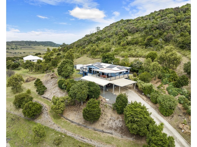 11 Lynda Court, Glencoe QLD 4352