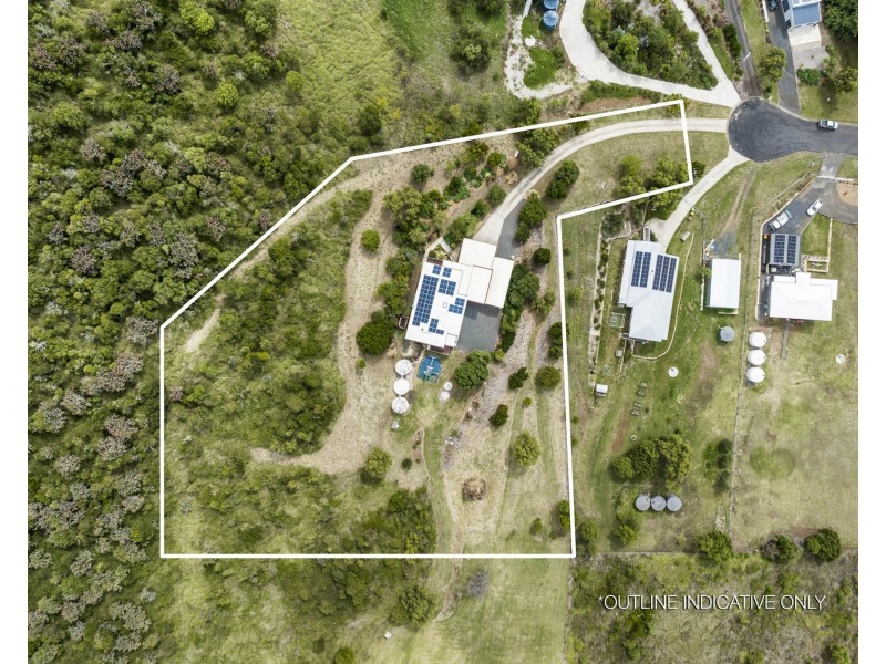 11 Lynda Court, Glencoe QLD 4352