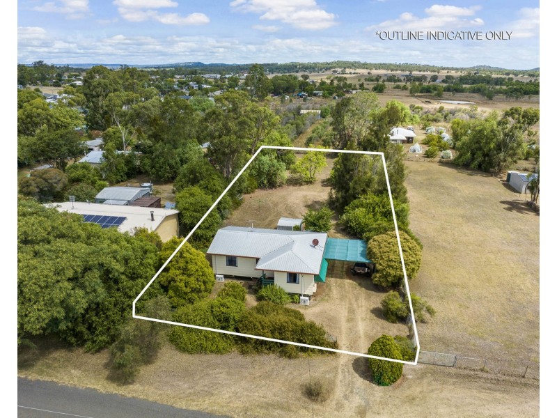 28 Hartwig Street, Goombungee QLD 4354