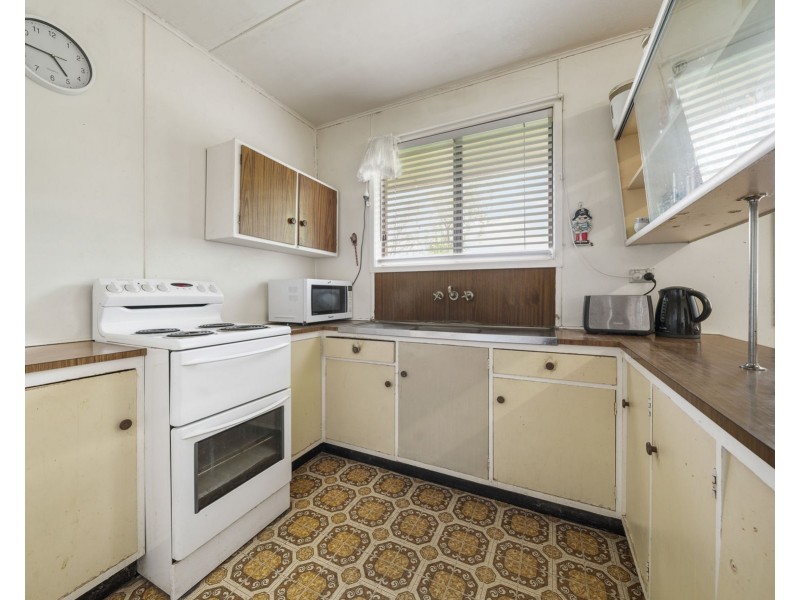 17 Loveday Street, Rangeville QLD 4350