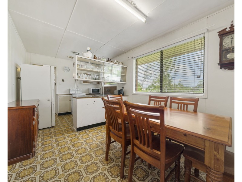 17 Loveday Street, Rangeville QLD 4350