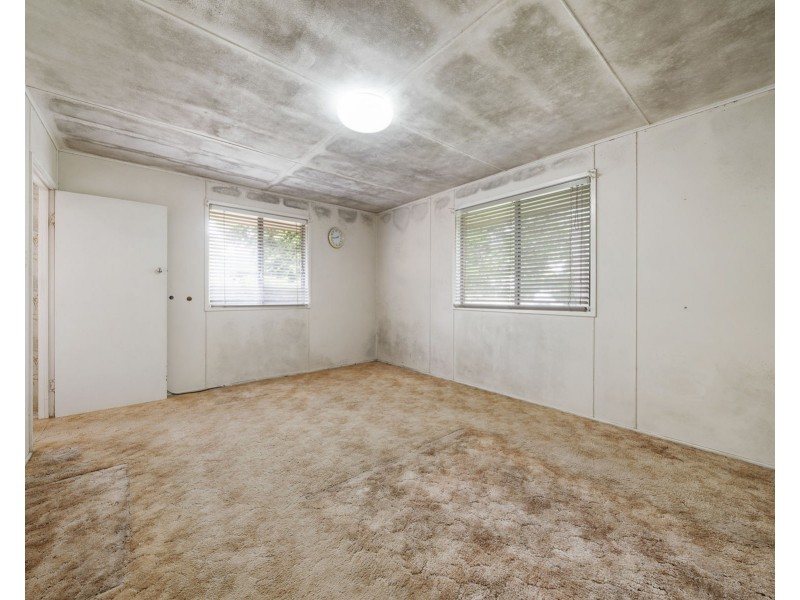 17 Loveday Street, Rangeville QLD 4350