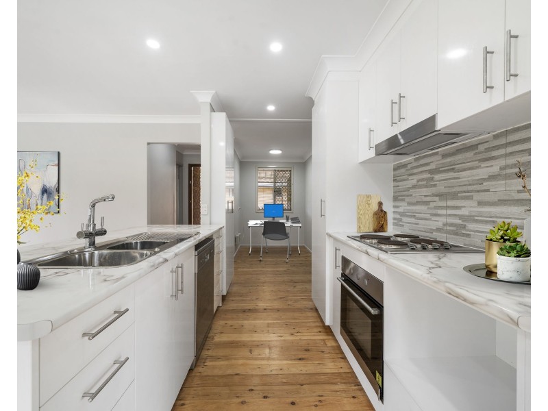 1 Balanga Court, South Toowoomba QLD 4350