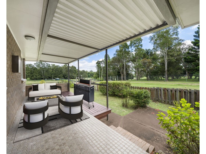 1 Balanga Court, South Toowoomba QLD 4350