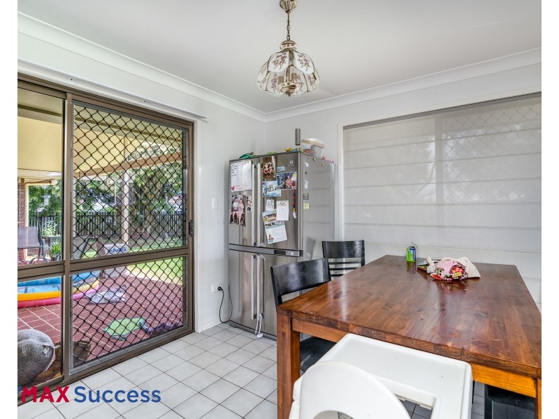 40 Wiemers Crescent, Centenary Heights QLD 4350