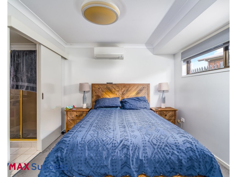 40 Wiemers Crescent, Centenary Heights QLD 4350