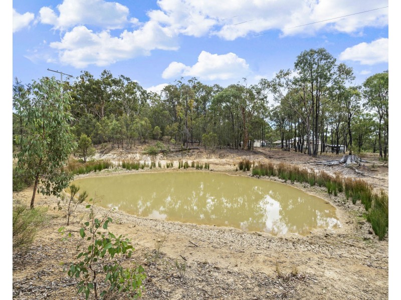80 Golf Course Road, Goombungee QLD 4354