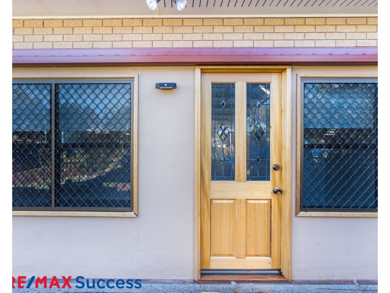 43 Merino Street (Granny Flat), Harristown QLD 4350