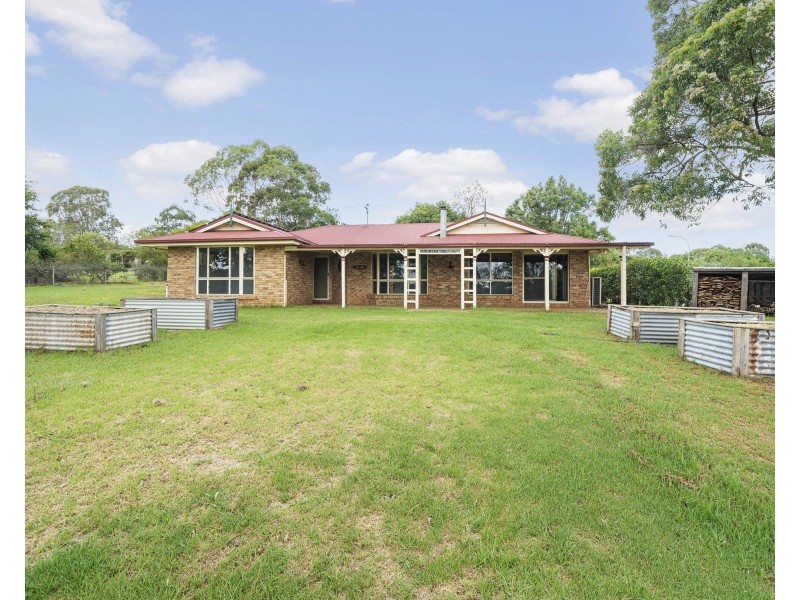 7 Denaid Street, Highfields QLD 4352