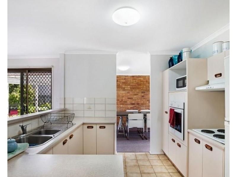 412 Stenner Street, Kearneys Spring QLD 4350