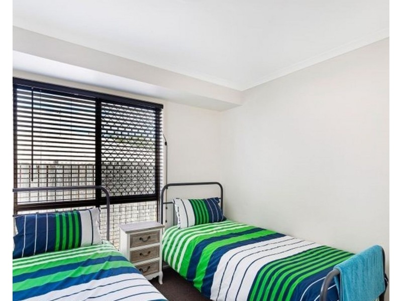 412 Stenner Street, Kearneys Spring QLD 4350