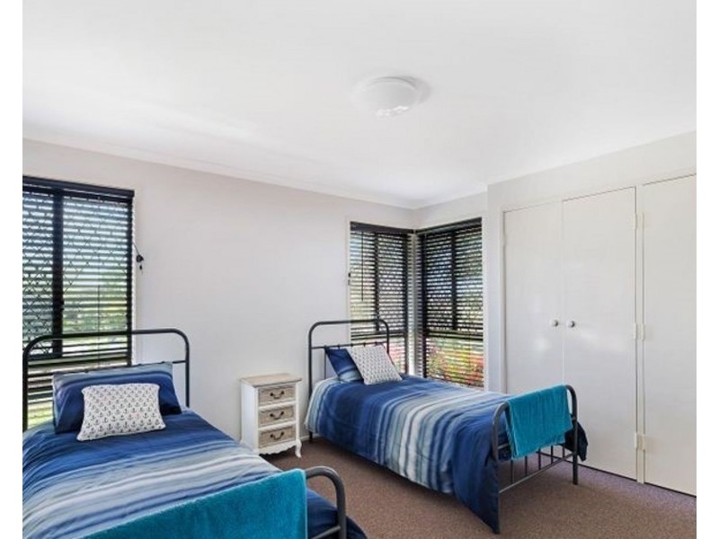 412 Stenner Street, Kearneys Spring QLD 4350