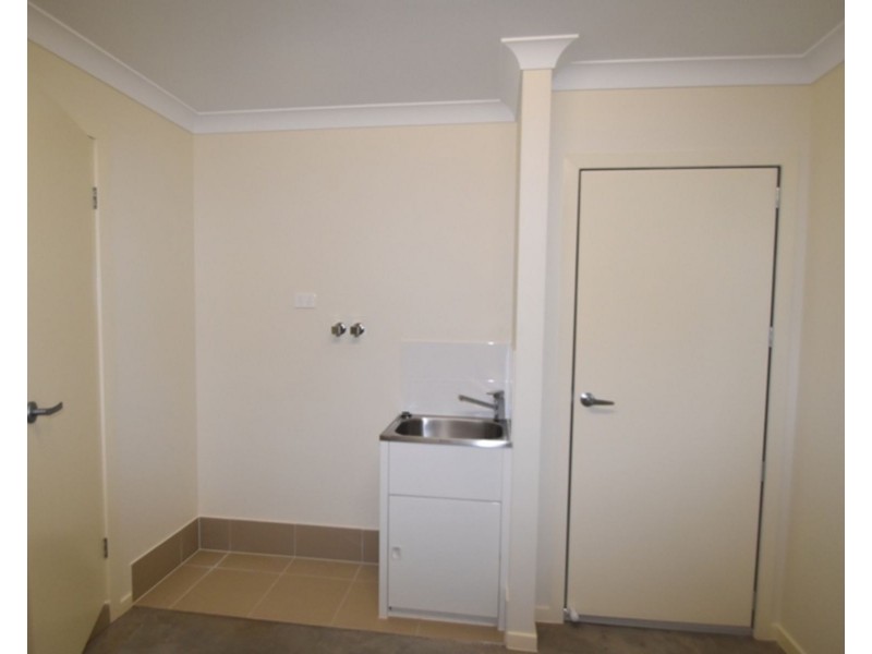 1/3 Minnett Street, Glenvale QLD 4350