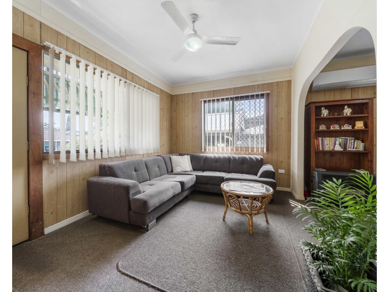 20 Gatfield Street, Newtown QLD 4350