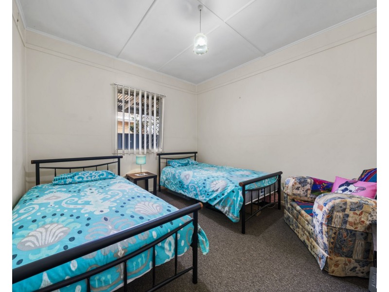 20 Gatfield Street, Newtown QLD 4350