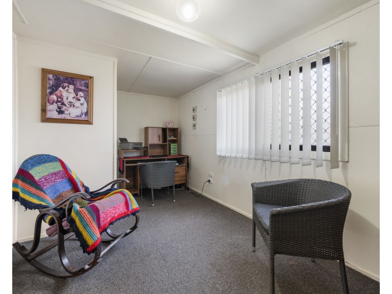 20 Gatfield Street, Newtown QLD 4350