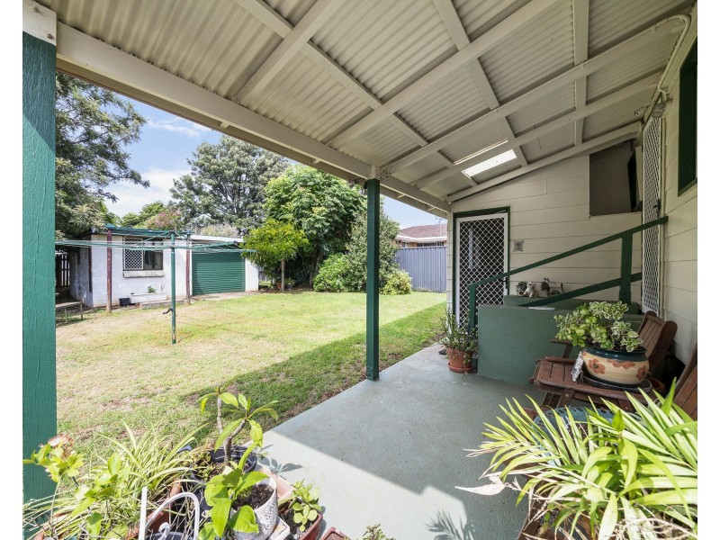 20 Gatfield Street, Newtown QLD 4350