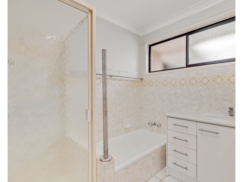9 Bischof Street, Wilsonton Heights QLD 4350