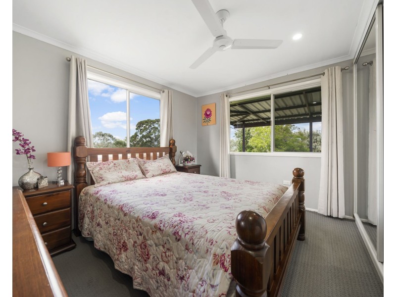 260 Old Homebush Road, Gowrie Junction QLD 4352