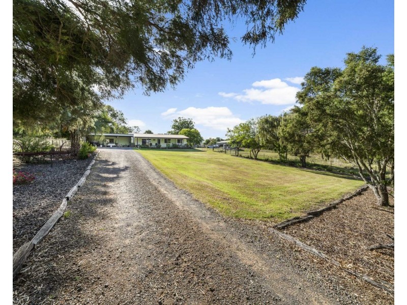 260 Old Homebush Road, Gowrie Junction QLD 4352
