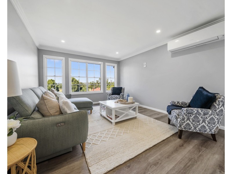 14 Messines Street, Harlaxton QLD 4350