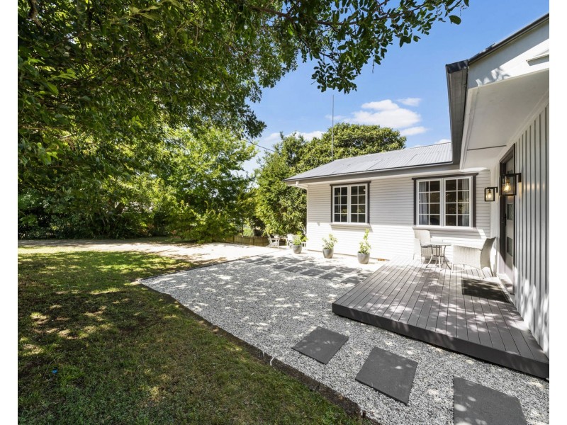 14 Messines Street, Harlaxton QLD 4350