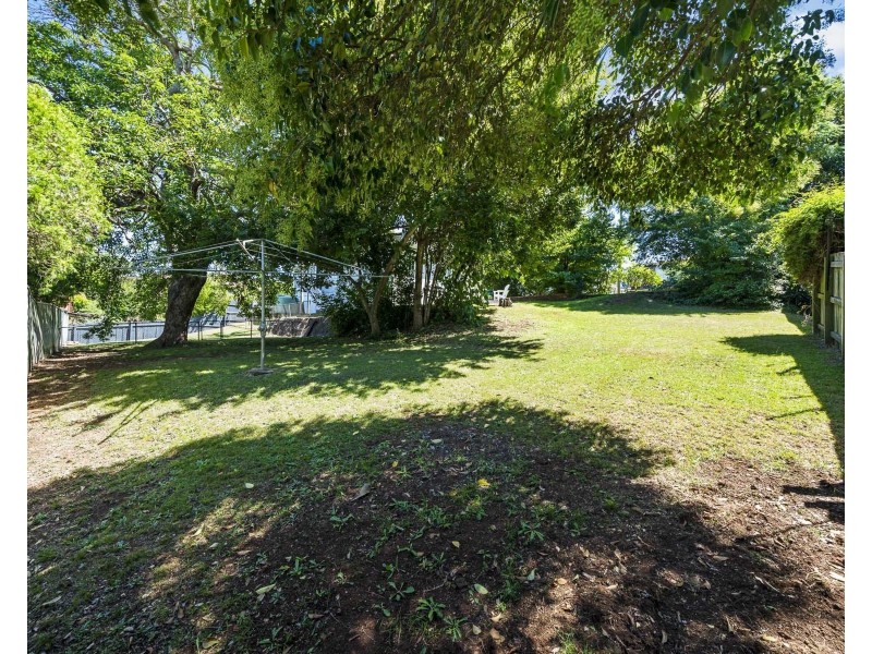 14 Messines Street, Harlaxton QLD 4350