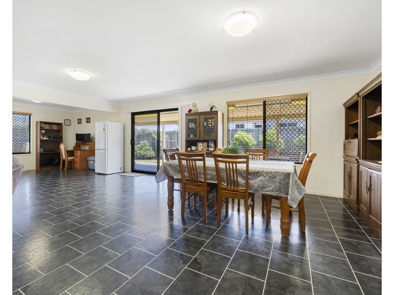30 Elizabeth Street, Westbrook QLD 4350