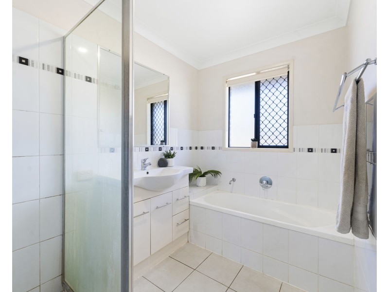 30 Elizabeth Street, Westbrook QLD 4350