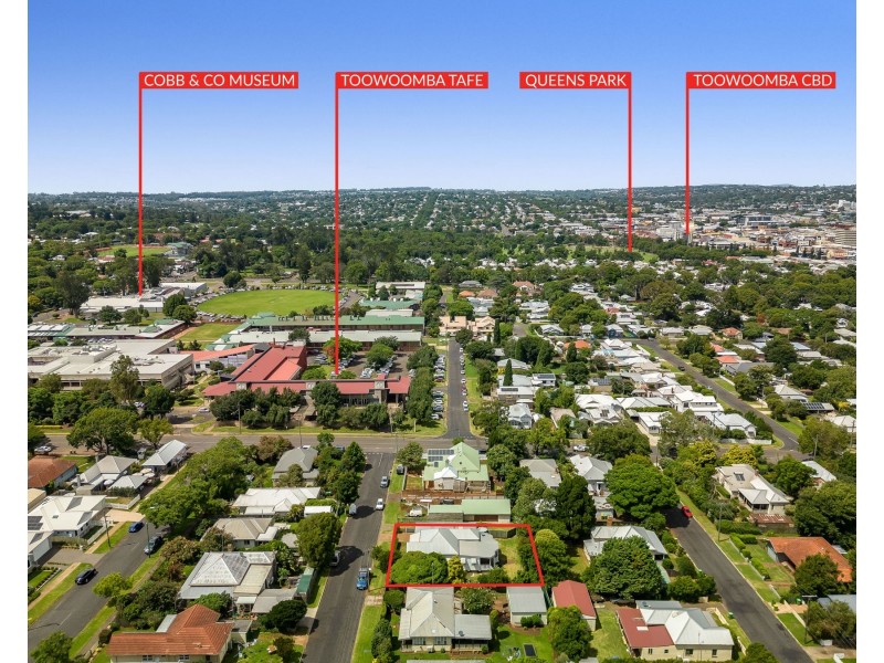 15 Knight Street, North Toowoomba QLD 4350