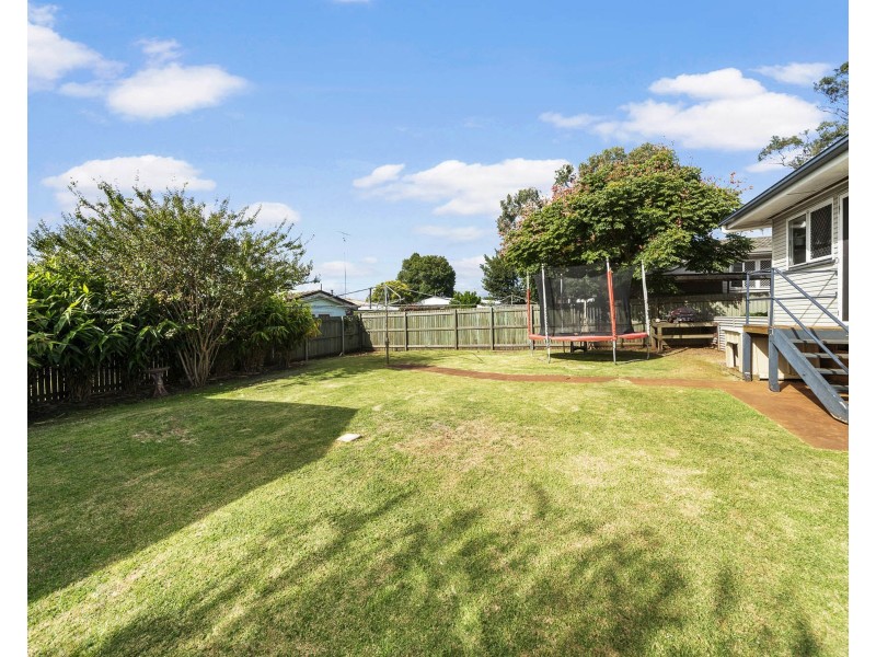 7 Hanlon Street, Newtown QLD 4350