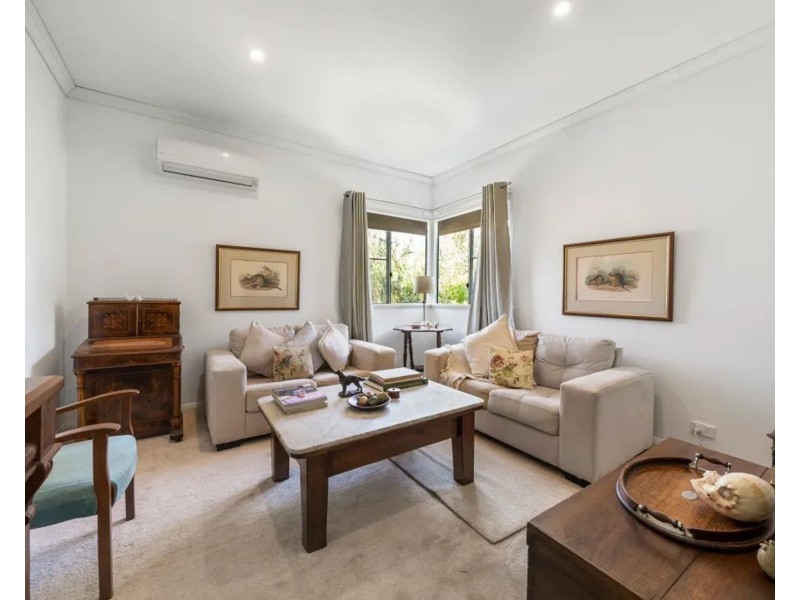 167 Campbell Street, Newtown QLD 4350