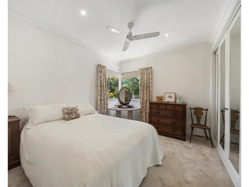 167 Campbell Street, Newtown QLD 4350