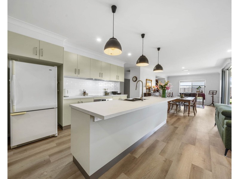 5 Wingrove Street, Highfields QLD 4352