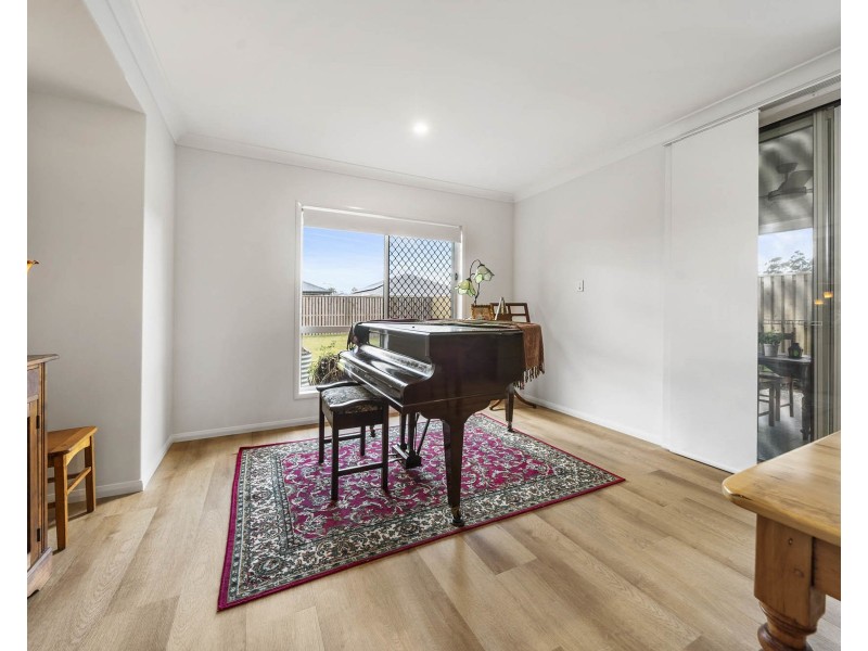 5 Wingrove Street, Highfields QLD 4352