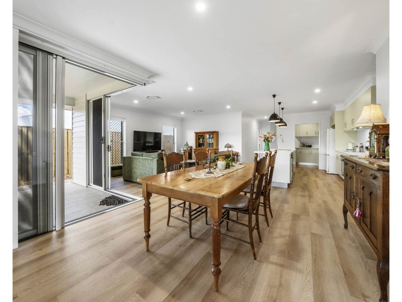 5 Wingrove Street, Highfields QLD 4352