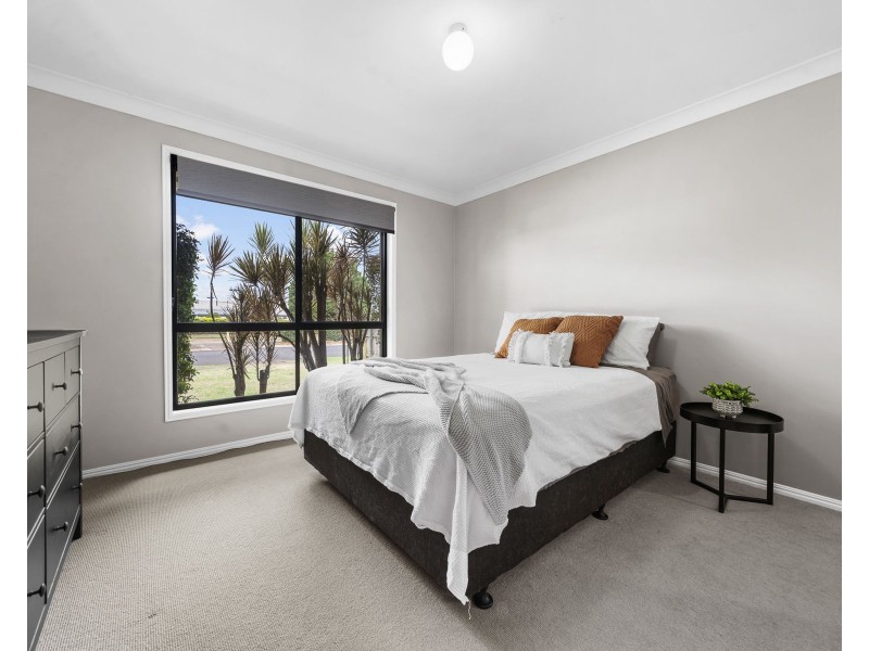 12 Rogers Drive, Highfields QLD 4352