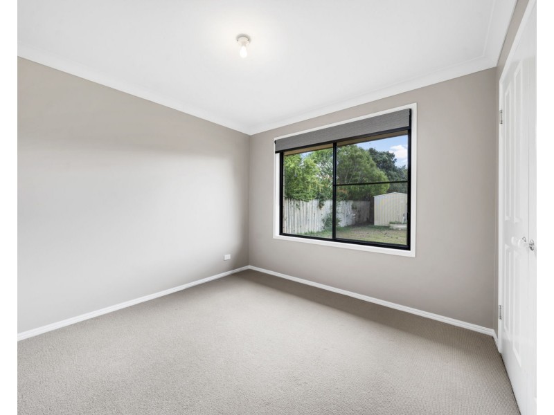 12 Rogers Drive, Highfields QLD 4352