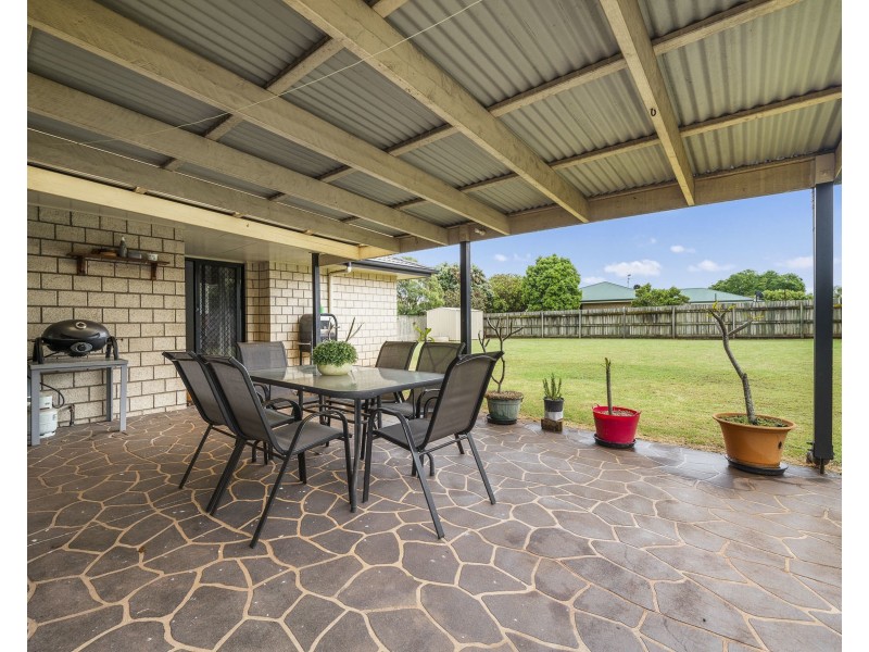 12 Rogers Drive, Highfields QLD 4352