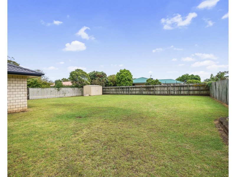 12 Rogers Drive, Highfields QLD 4352