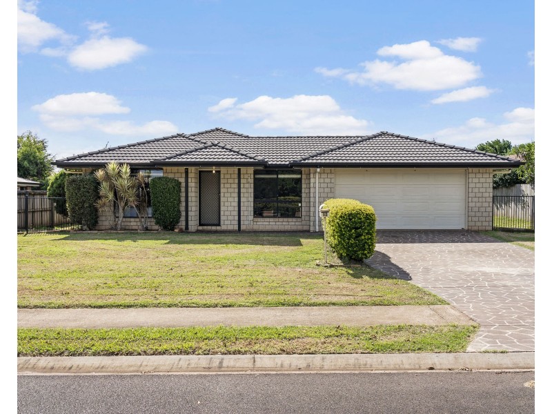 12 Rogers Drive, Highfields QLD 4352
